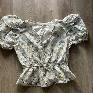 en saison eliza blue & white floral eyelet puff sleeve blouse top size small